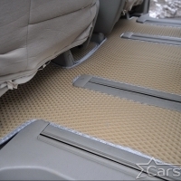 Двухслойные коврики EVA на Toyota Noah-Voxy II пр.руль (2007-2015) 2 ряд - с проходом