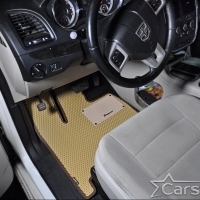 Автомобильные коврики EVA на Dodge Grand Caravan V (2007-2020) 2 ряд: кресла 2+1 без прохода